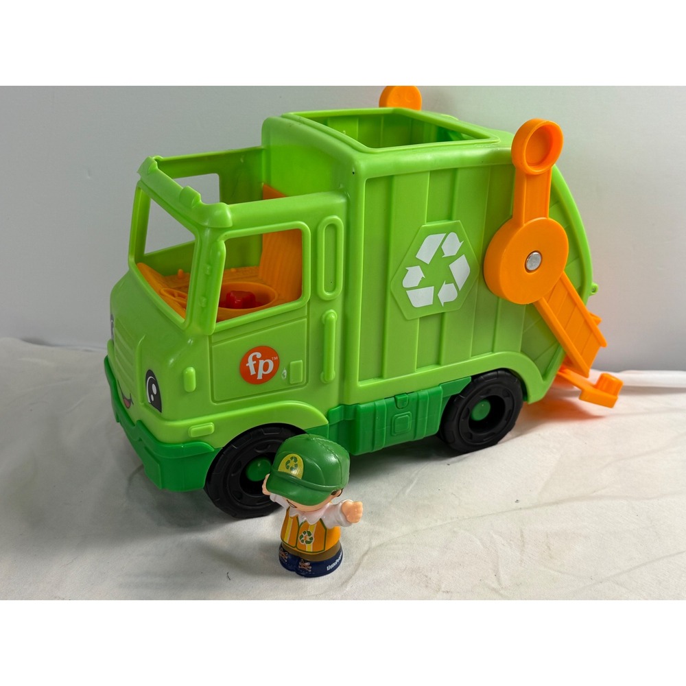 Fisher Price Little People Recycling Truck Green Garbage Vehicle with Figure
